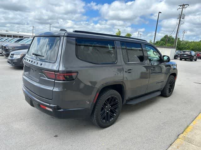 Used 2023 Jeep Wagoneer Series II AWD/4WD image 21