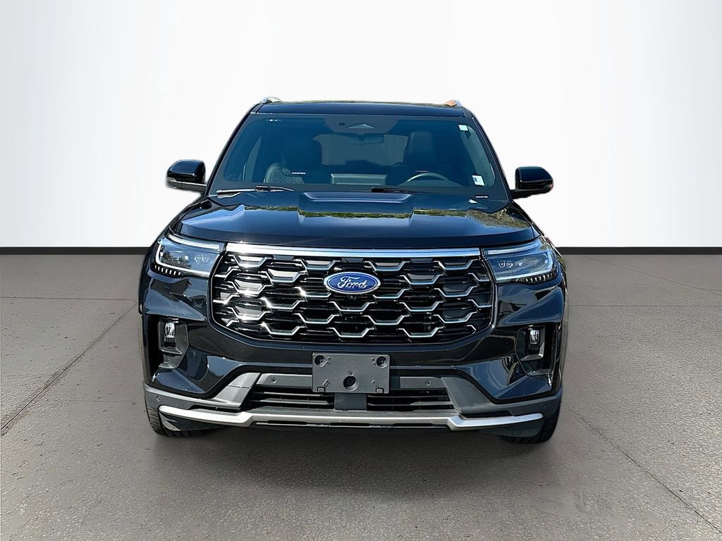 Used 2025 Ford Explorer Platinum w/ Ultimate Package image 2