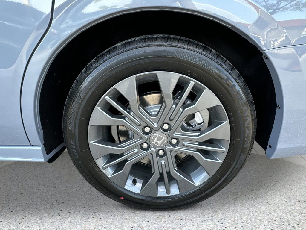 New 2027 Honda Odyssey Touring image 10