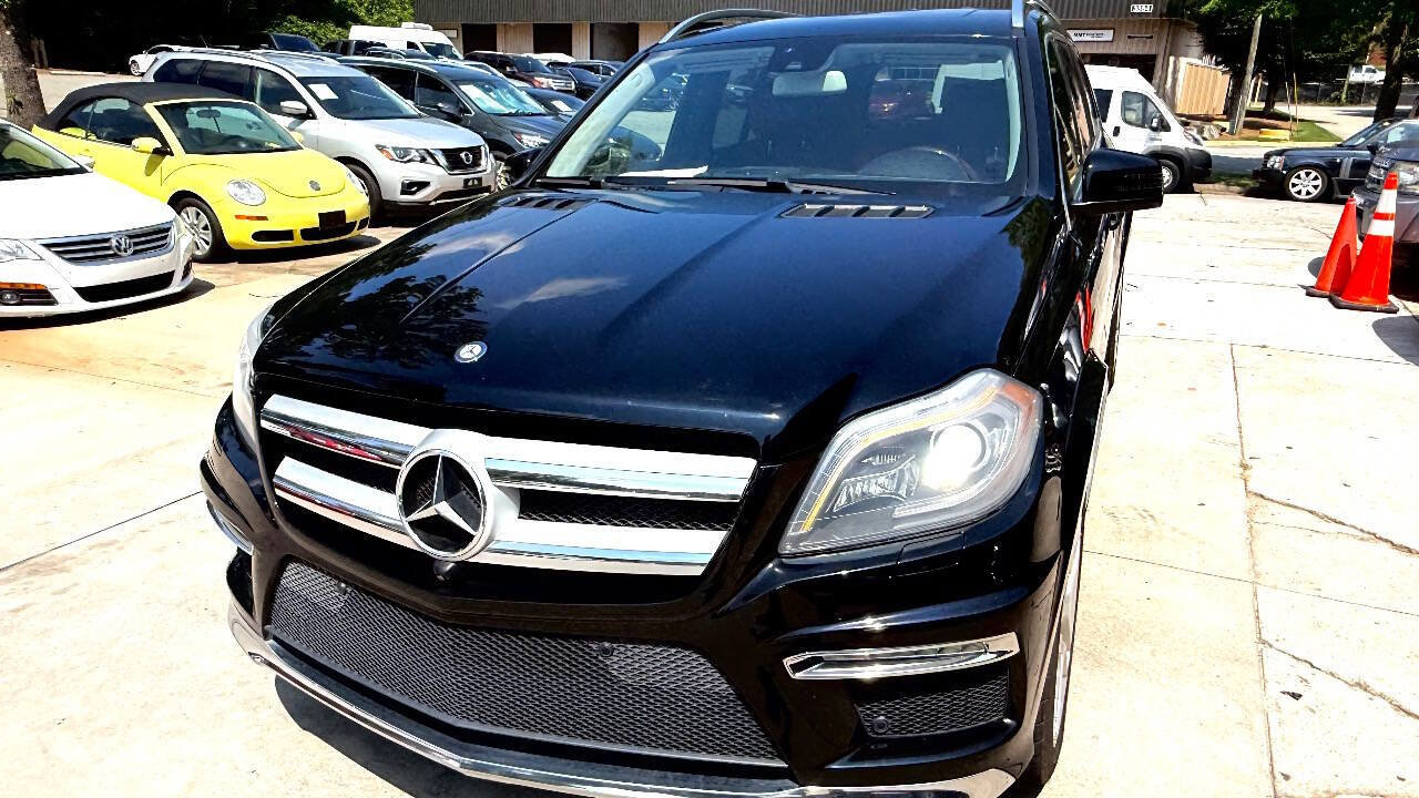 Used 2014 Mercedes-Benz GL 550 4MATIC image 11