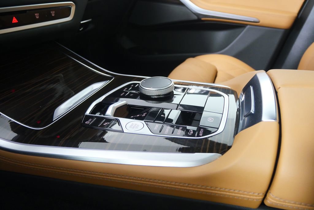 Used 2026 BMW X5 xDrive40i image 26