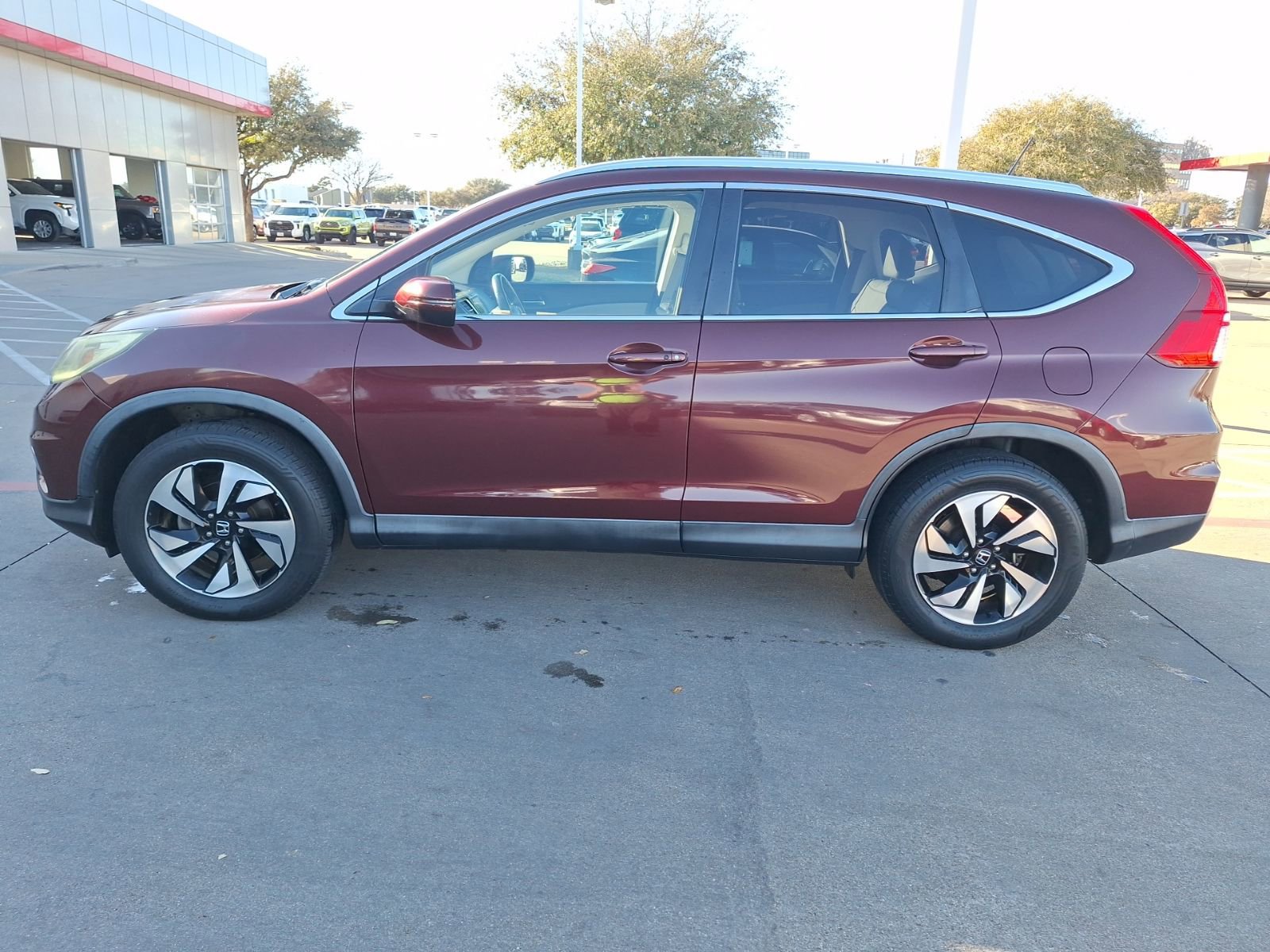 Used 2015 Honda CR-V Touring image 3