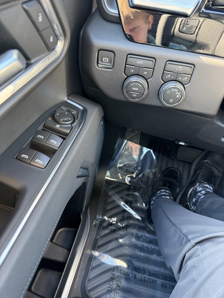 New 2026 Chevrolet Silverado 1500 LT image 6