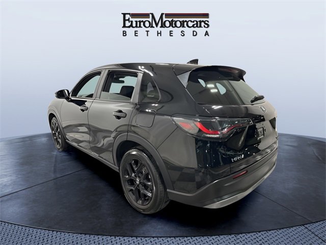 Used 2024 Honda HR-V Sport image 3
