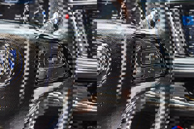 Used 2024 Buick Enclave Premium image 10