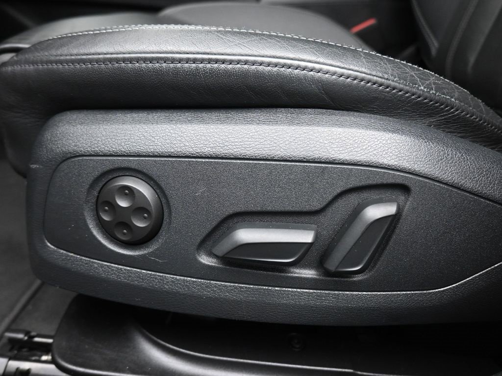 Used 2023 Audi A4 2.0T Premium Plus image 13