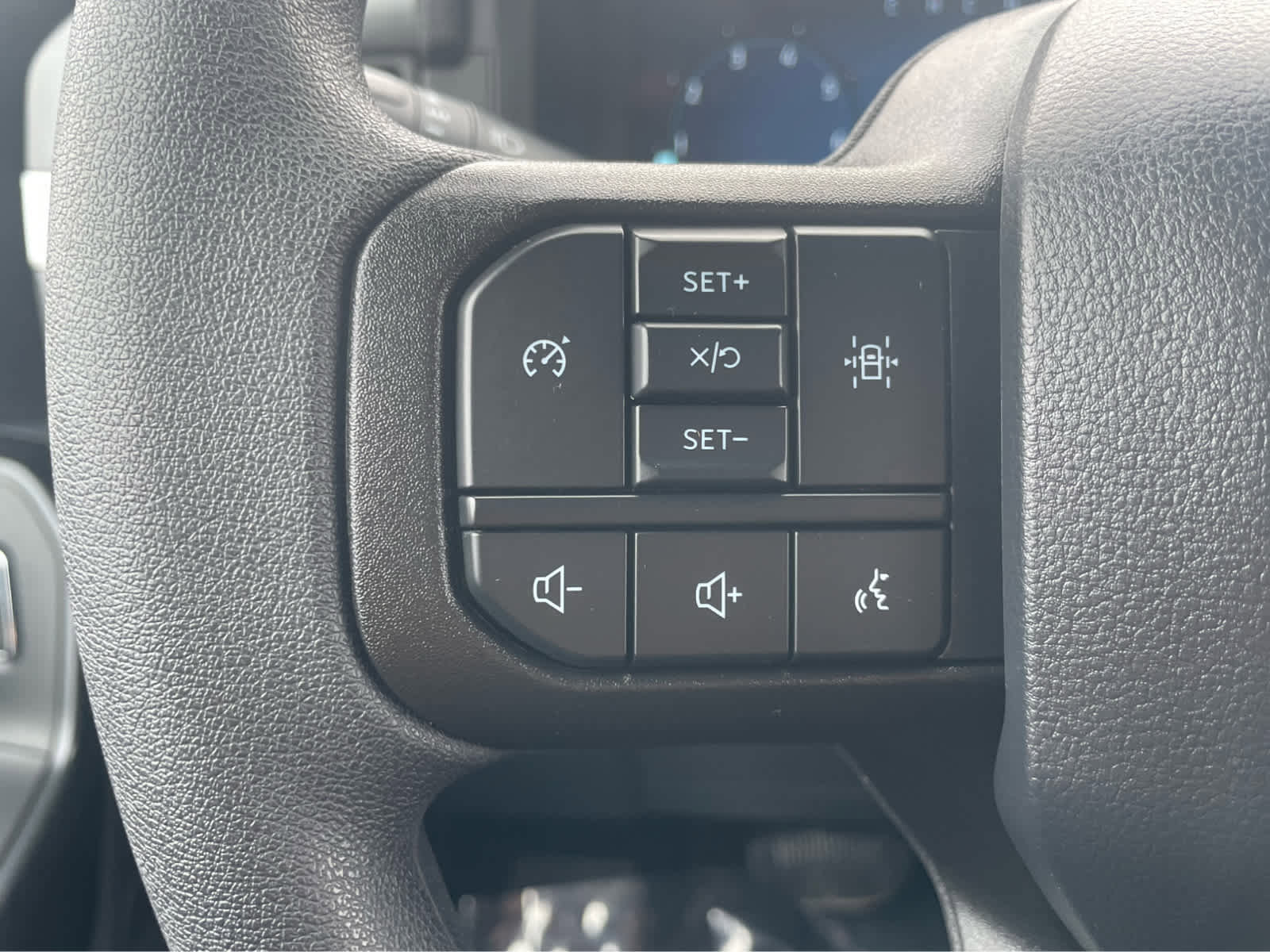 Used 2025 Ford F150 STX w/ Equipment Group 200A image 17