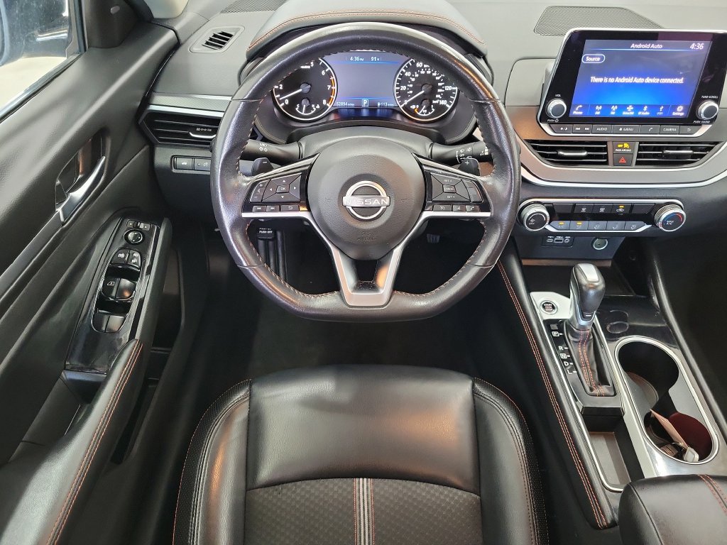 Used 2024 Nissan Altima 2.5 SR FWD image 17