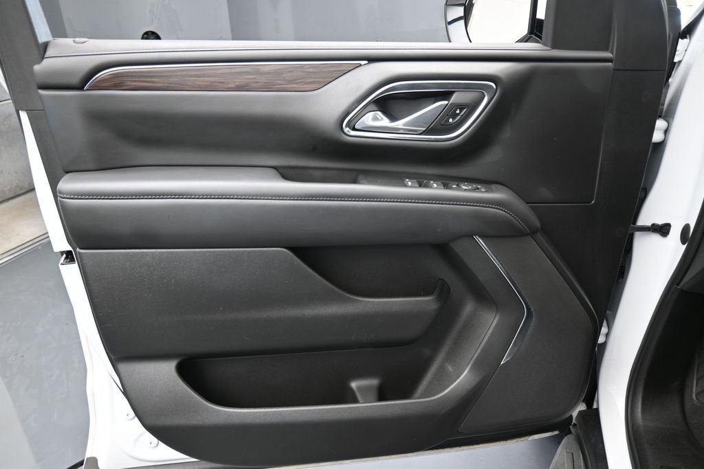 Used 2023 Chevrolet Tahoe LS RWD image 12