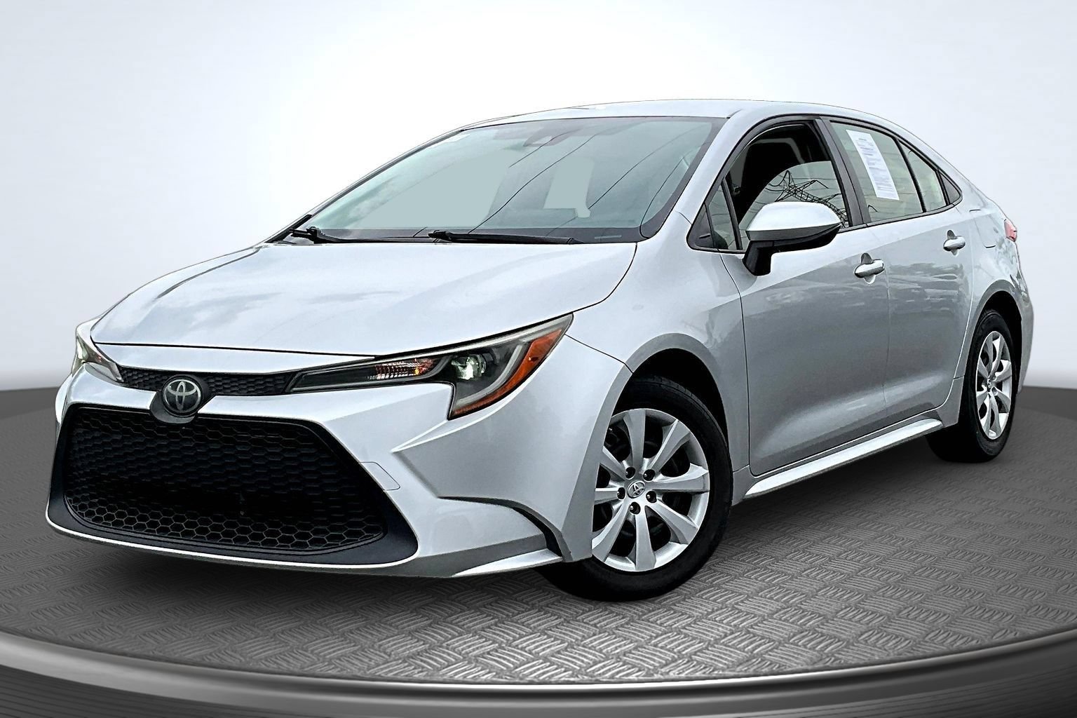 Used 2020 Toyota Corolla LE