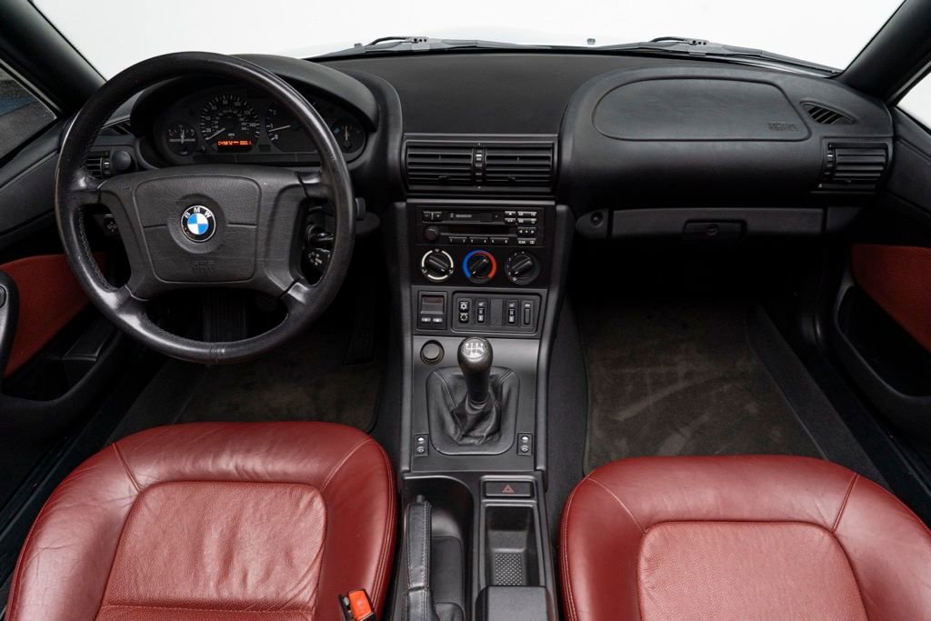 Used 1996 BMW Z3 1.9 image 2