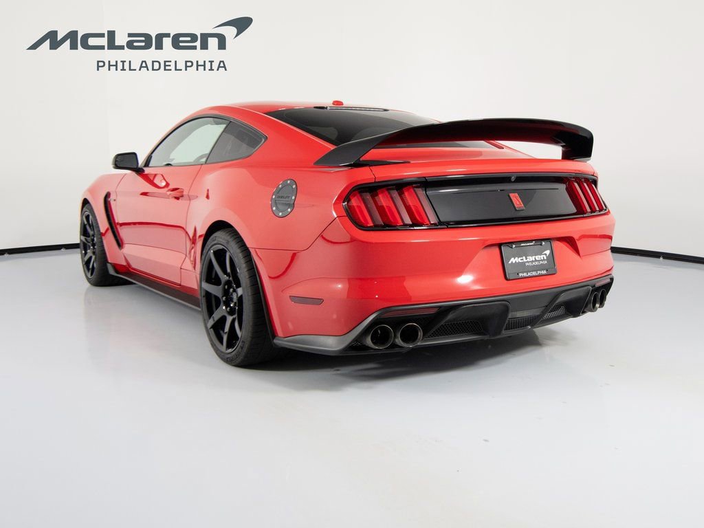 Used 2017 Ford Mustang Shelby GT350R image 7