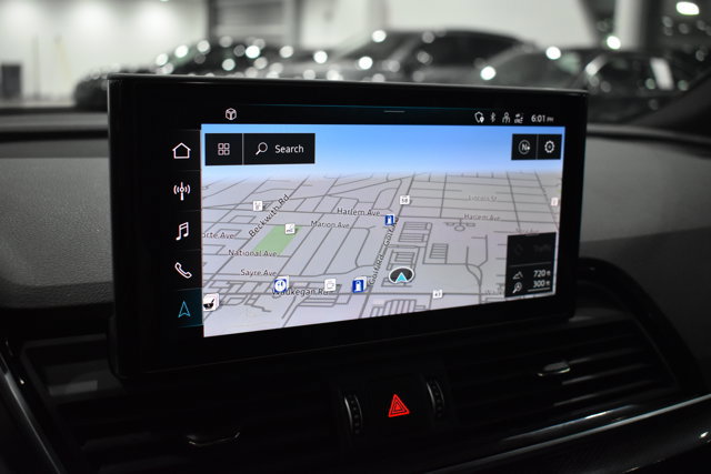 Used 2023 Audi SQ5 Premium Plus w/ Premium Plus Package image 19