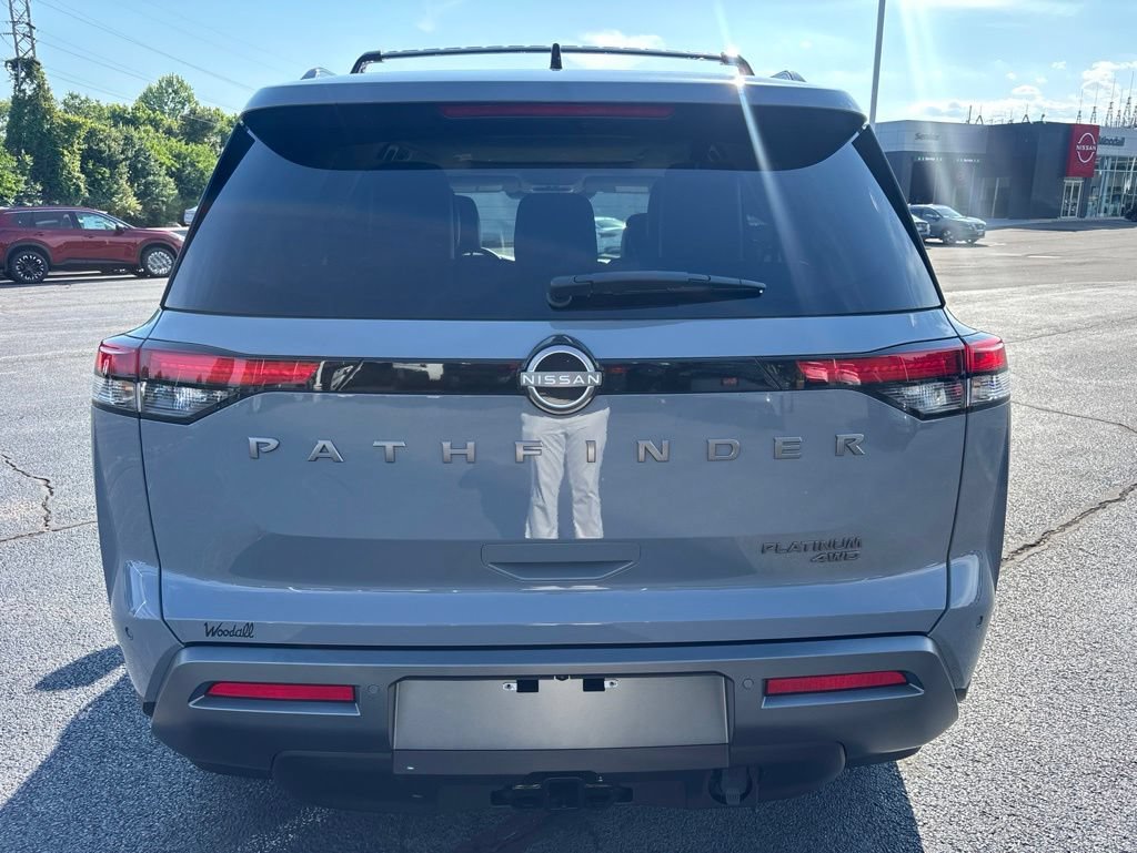 New 2026 Nissan Pathfinder Platinum AWD/4WD image 4