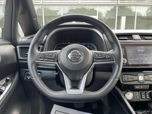 Certified 2022 Nissan Leaf SV Plus image 21
