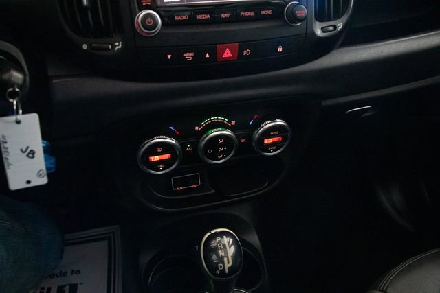 Used 2015 FIAT 500L Lounge image 32