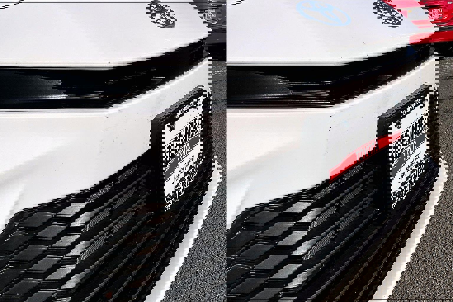 Used 2025 Toyota Camry LE image 28