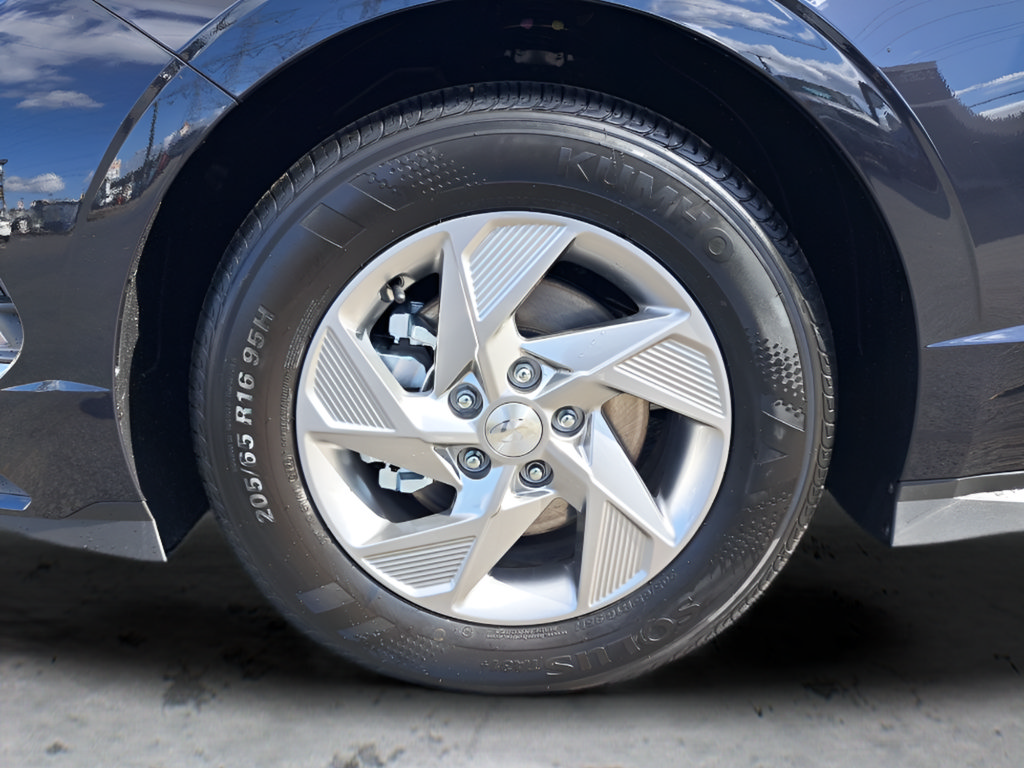 New 2026 Hyundai Sonata SE FWD image 28