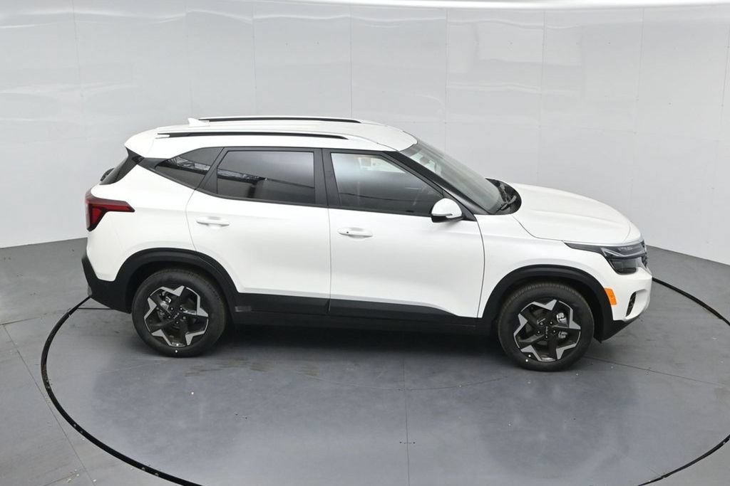 New 2026 Kia Seltos S FWD image 54