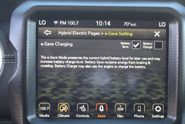 Used 2023 Jeep Wrangler Unlimited Sahara w/ Cold Weather Group AWD/4WD image 43