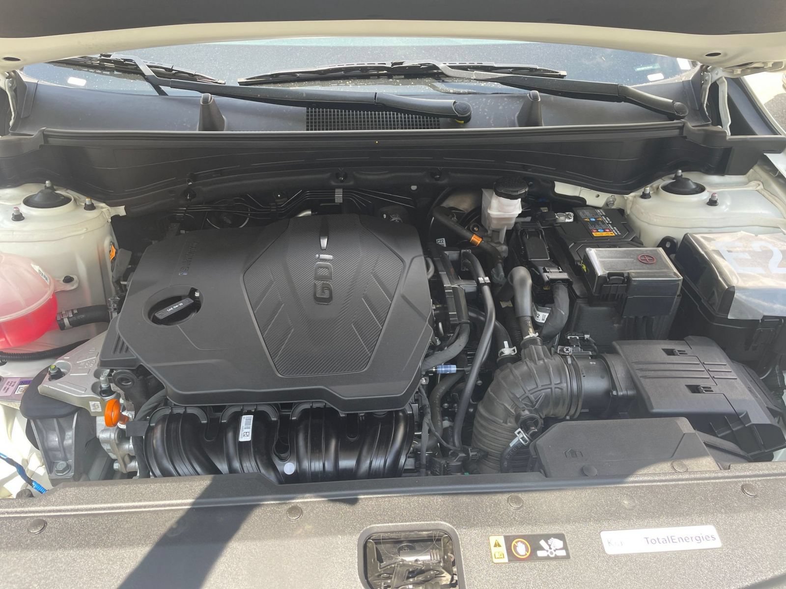 Used 2025 Kia Sportage LX FWD image 31