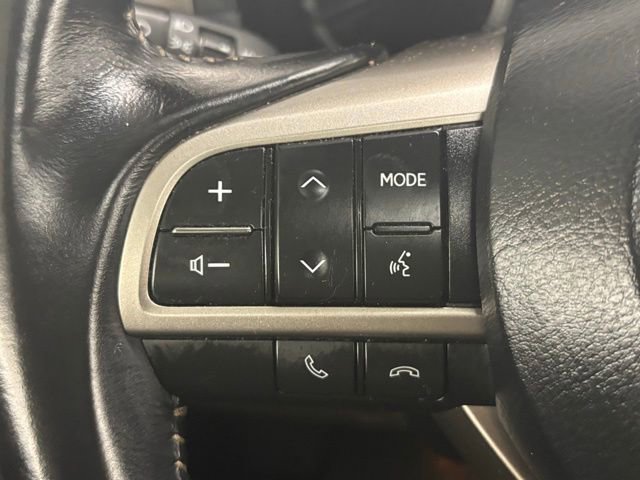 Used 2020 Lexus GX 460 Premium w/ Premium Package image 28