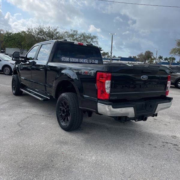 Used 2020 Ford F250 XL w/ STX Appearance Package image 6