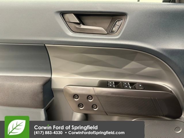 New 2026 Ford Maverick XL image 34