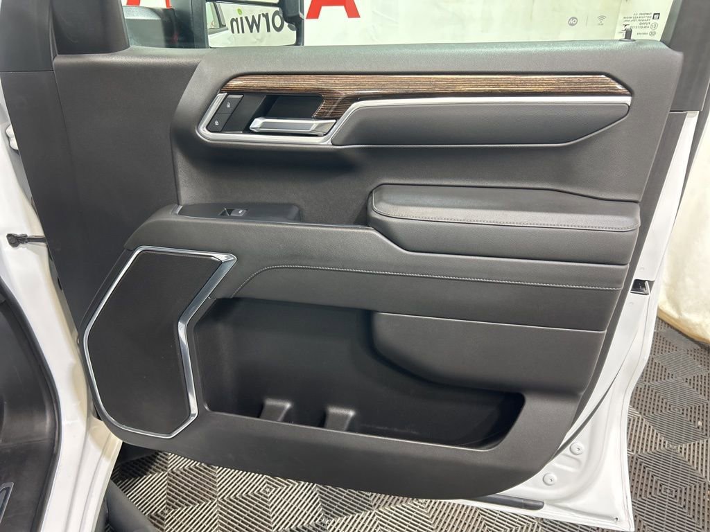 Used 2022 GMC Sierra 1500 Elevation w/ Max Trailering Package image 9