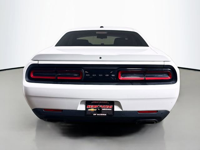 Used 2019 Dodge Challenger R/T RWD image 7