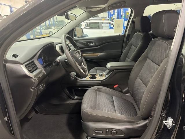 Used 2023 GMC Acadia SLE w/ Driver Convenience Package AWD/4WD image 11