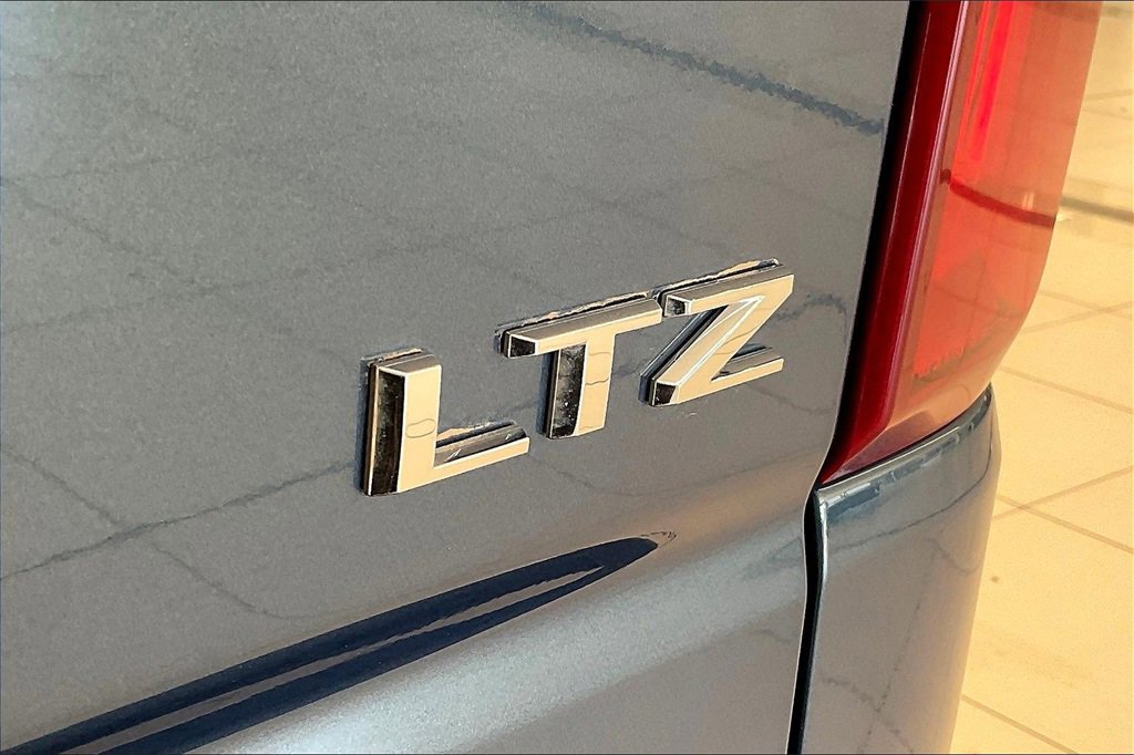 Used 2024 Chevrolet Silverado 1500 LTZ w/ Z71 Off-Road Package image 8