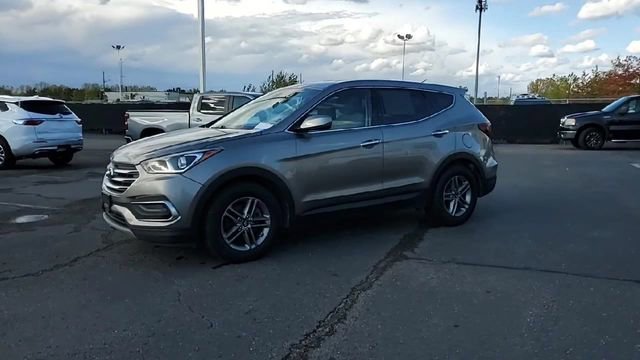 Used 2018 Hyundai Santa Fe Sport image 4