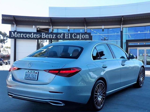 Used 2025 Mercedes-Benz C 300 4MATIC Sedan image 3