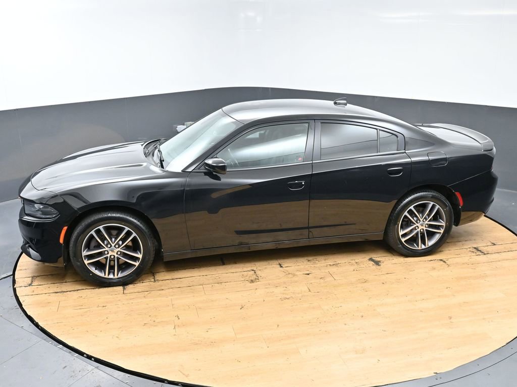 Used 2019 Dodge Charger SXT AWD/4WD image 46