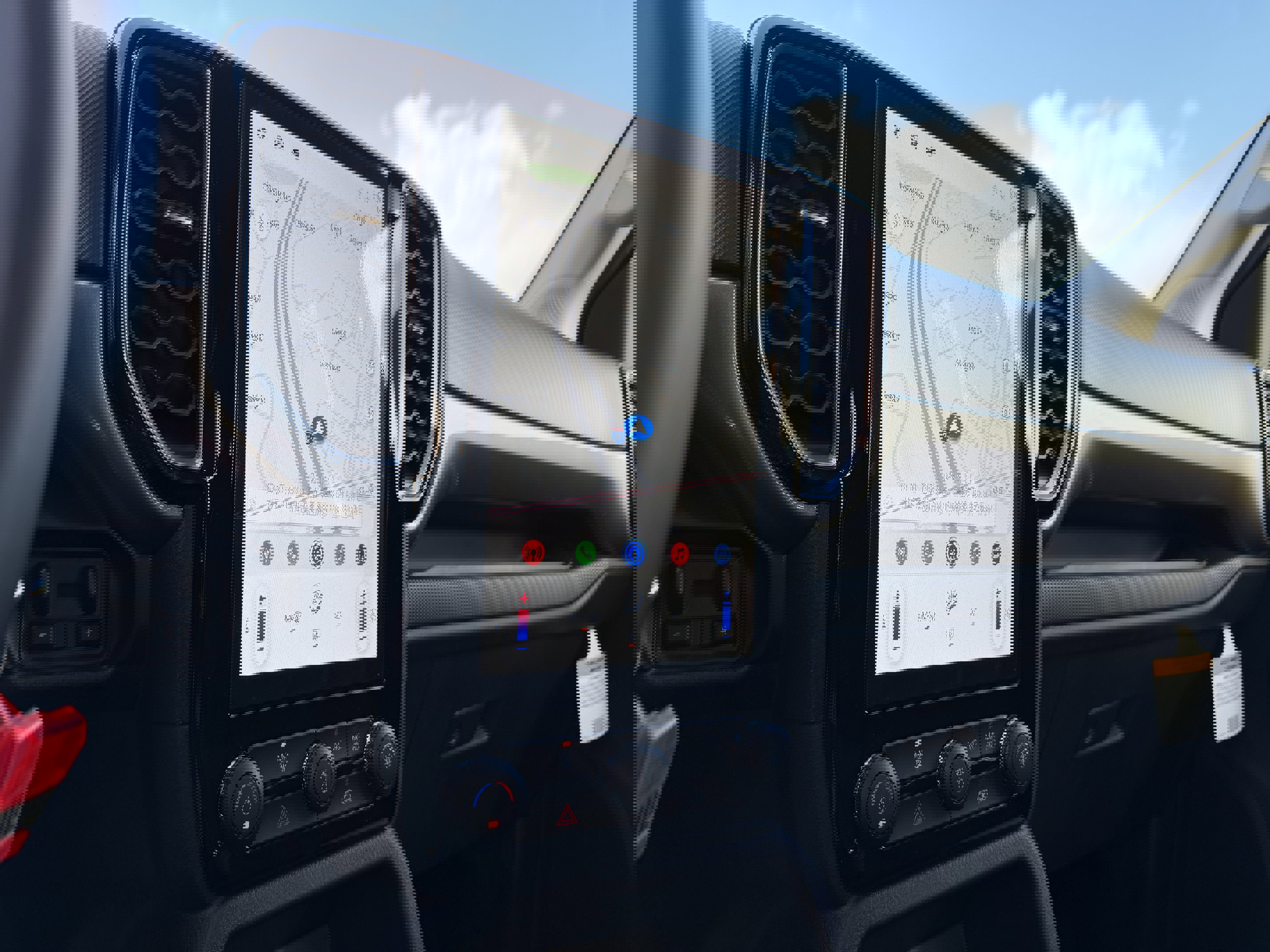 New 2025 Ford Ranger XLT w/ Equipment Group 301A High image 20