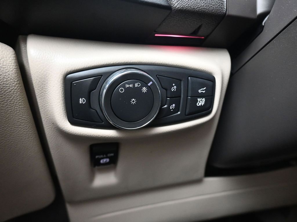 Used 2020 Lincoln Nautilus Reserve w/ Equipment Group 201A FWD image 33