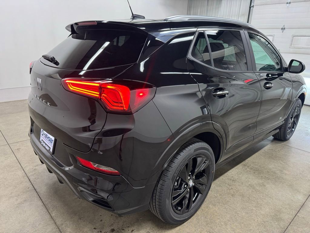 New 2025 Buick Encore GX Sport Touring image 9