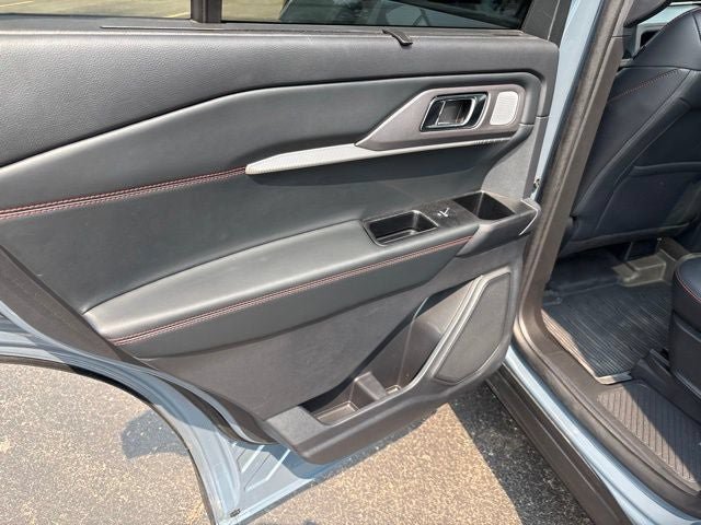 Used 2025 Ford Explorer ST AWD/4WD image 19