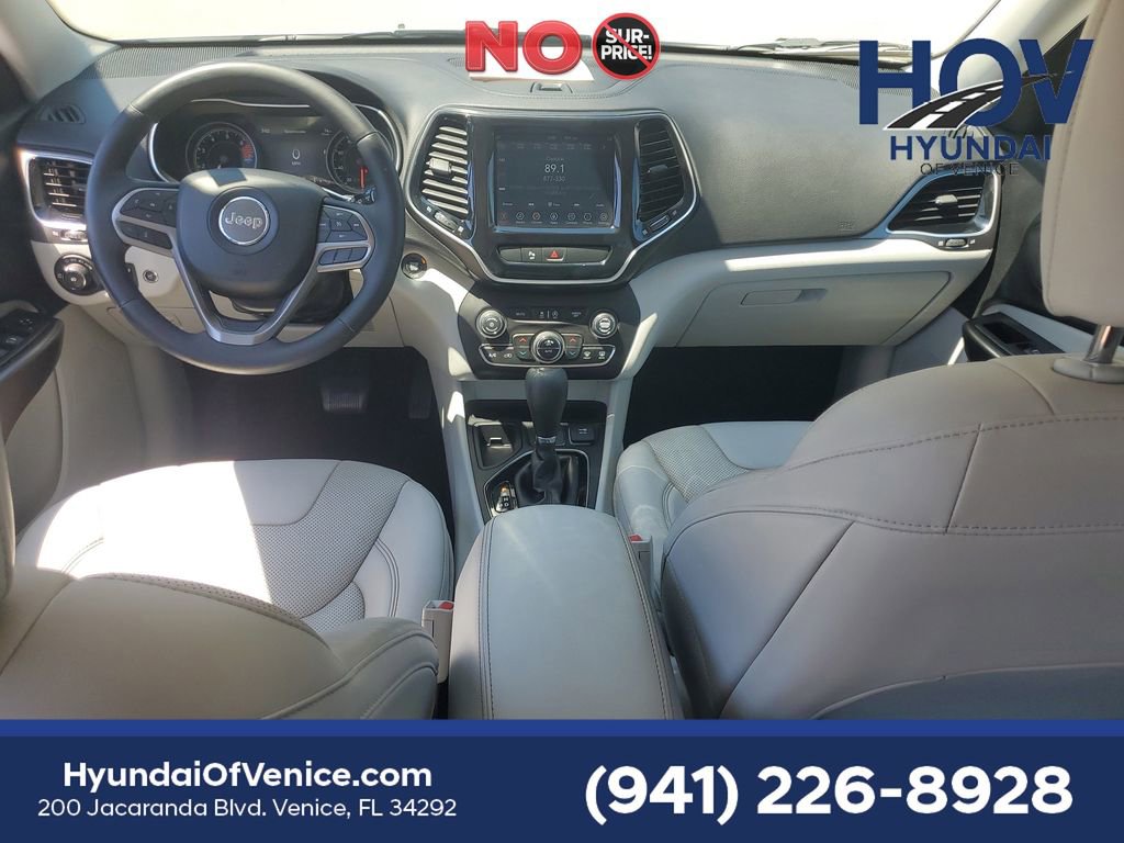 Used 2019 Jeep Cherokee Limited FWD image 17