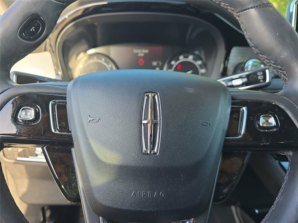 Used 2021 Lincoln Corsair FWD image 18