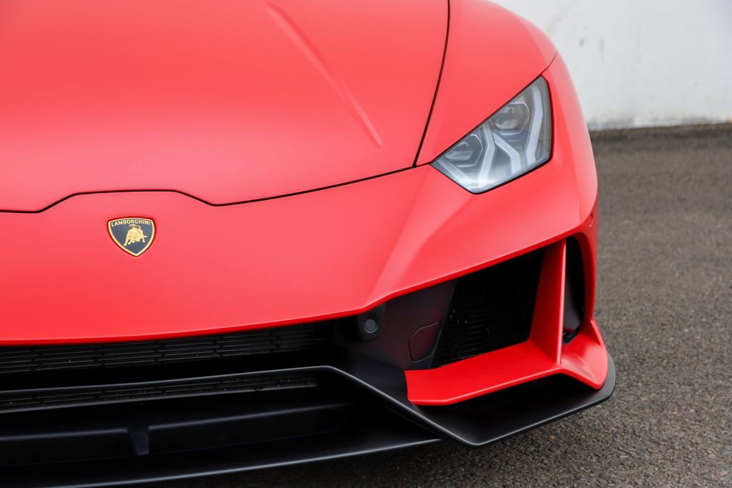Used 2024 Lamborghini Huracan EVO AWD/4WD image 25