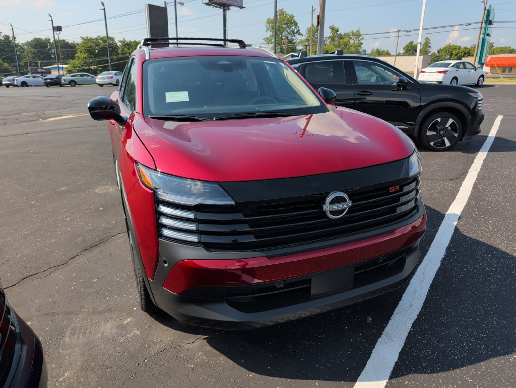 New 2026 Nissan Kicks SR w/ Cold Weather Package AWD/4WD image 24