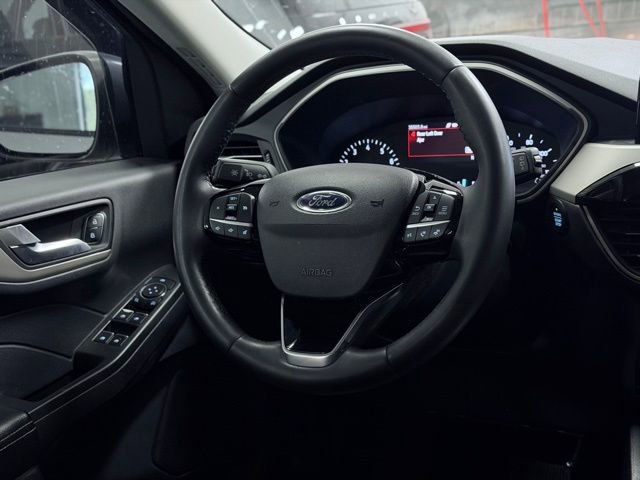 Used 2022 Ford Escape SEL FWD image 23