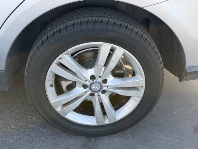 Used 2012 Mercedes-Benz ML 350 ML 350 BlueTEC AWD 4MATIC 4dr image 6
