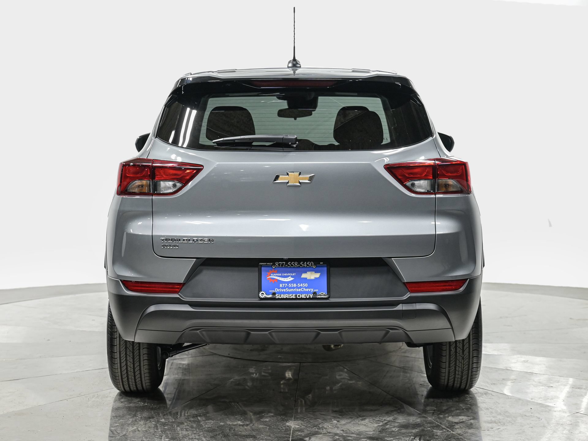 Used 2026 Chevrolet TrailBlazer LS w/ LS Convenience Package AWD/4WD image 5