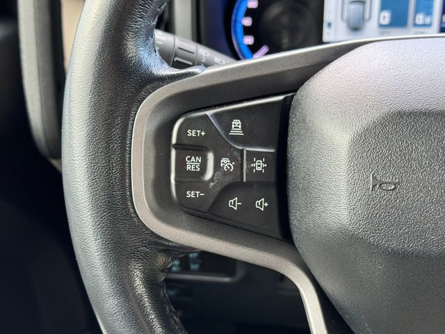 Used 2023 Ford Bronco Wildtrak image 35