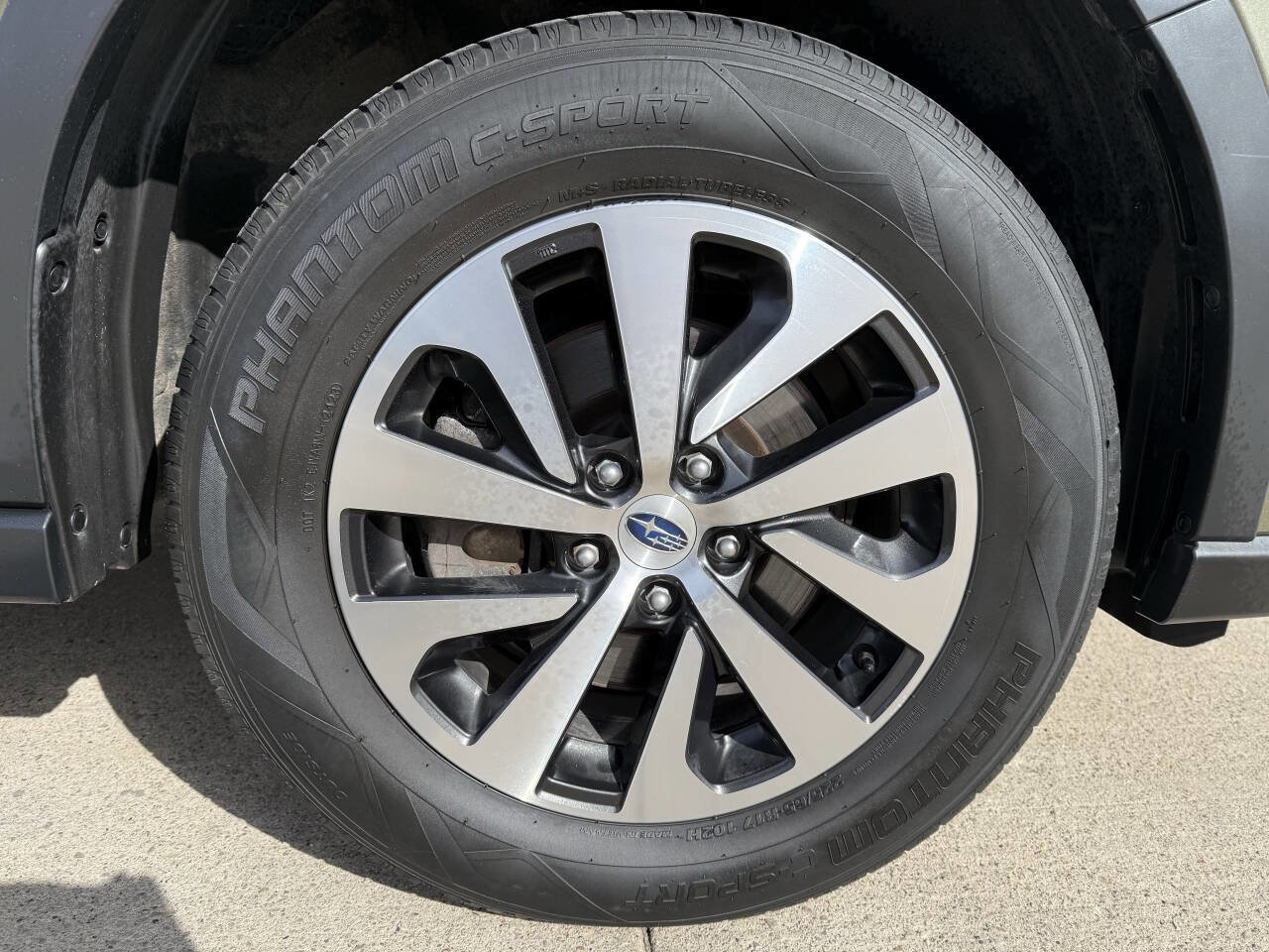 Used 2022 Subaru Outback Premium AWD/4WD image 10