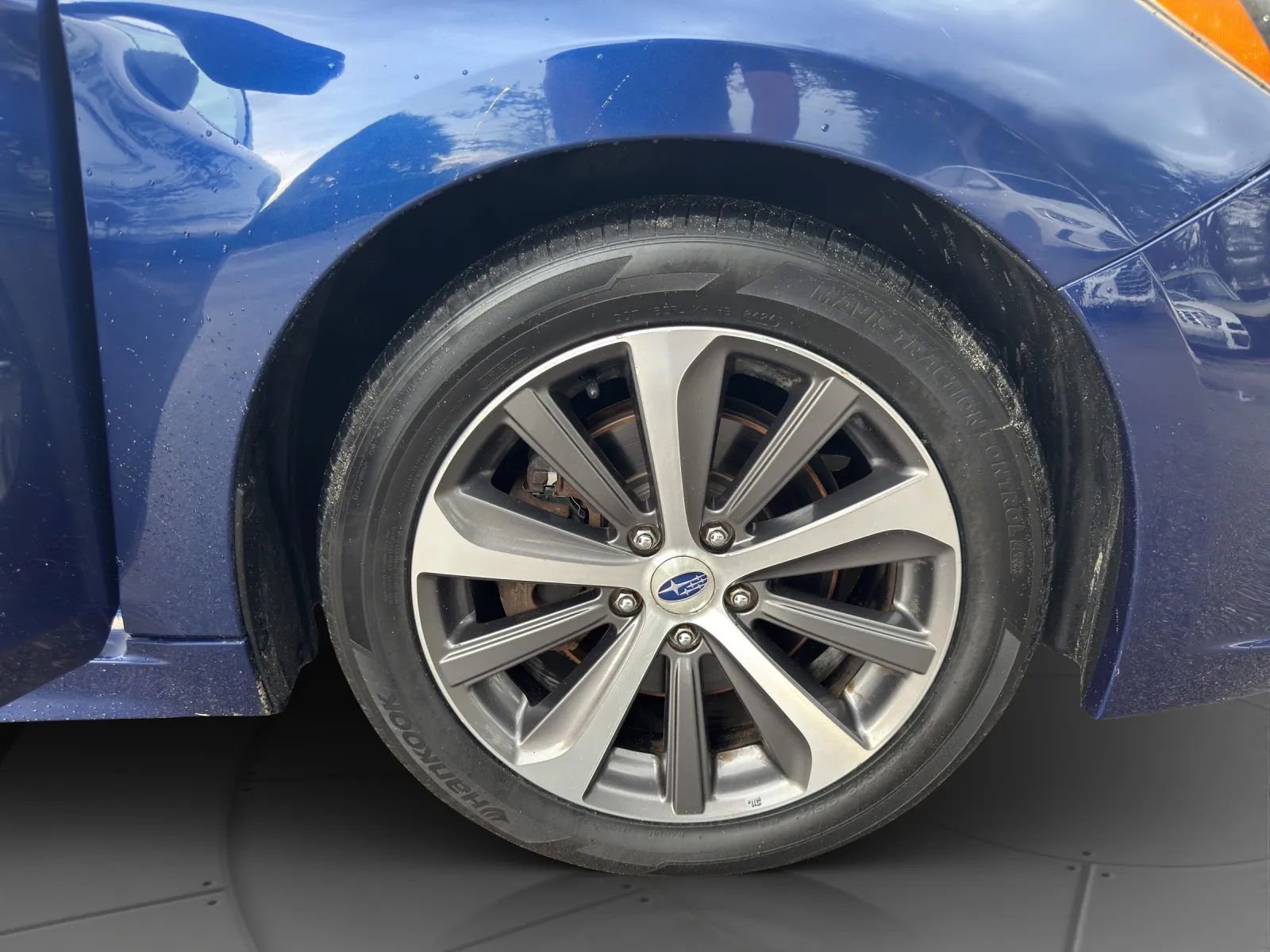 Used 2016 Subaru Legacy 3.6R Limited image 25