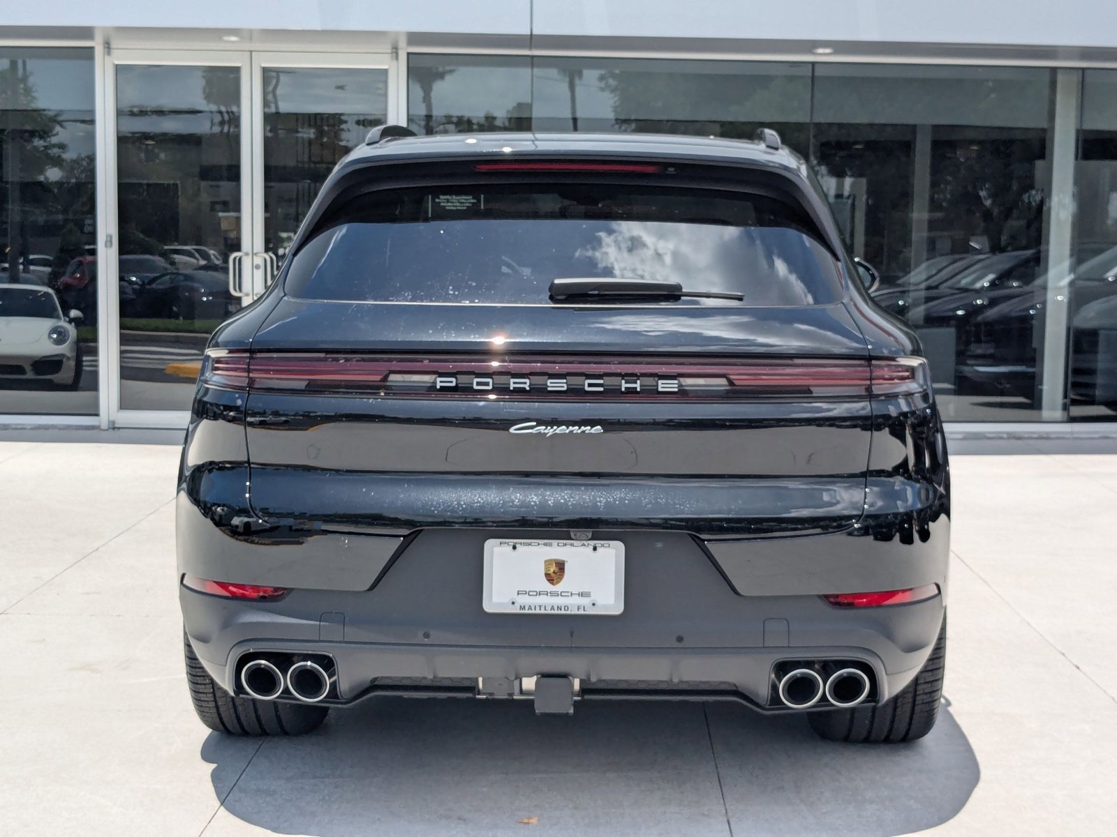 New 2025 Porsche Cayenne image 10